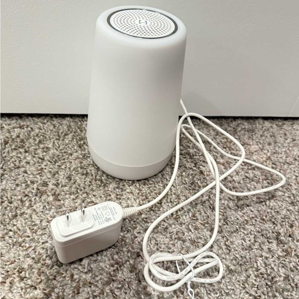 Hatch White Kids Sleep Aid Device